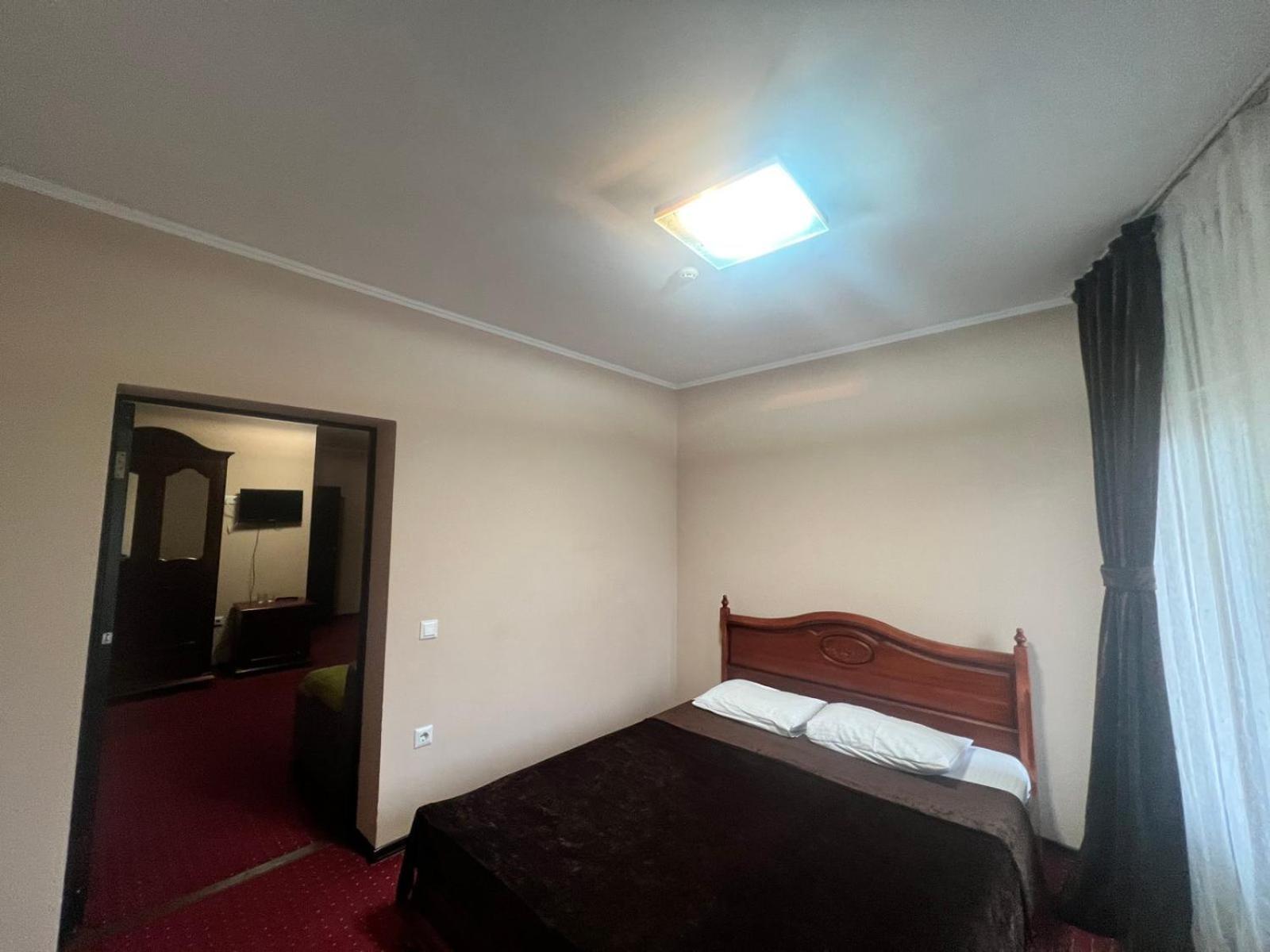 Stupari Hotel Шаян Екстериор снимка