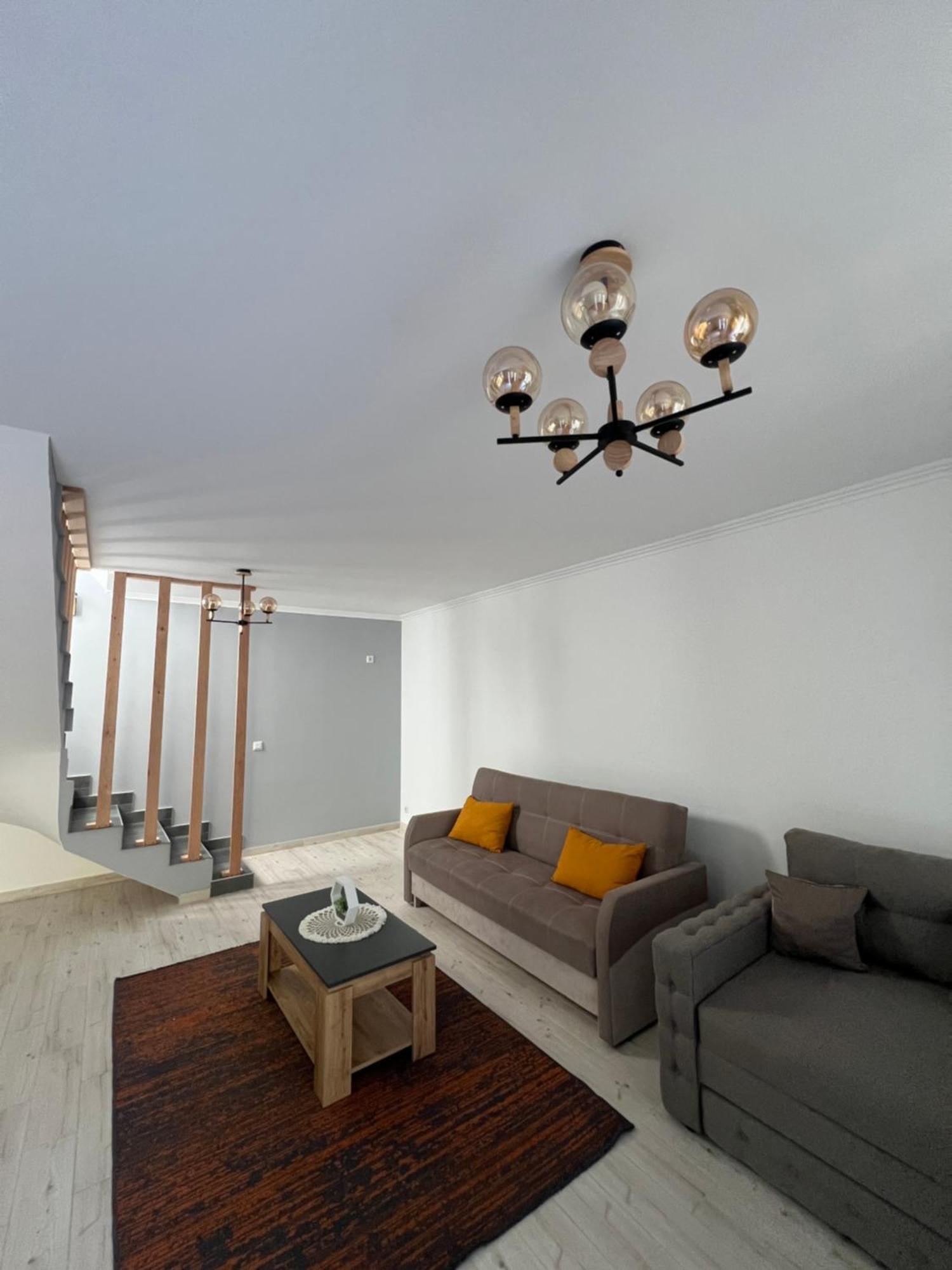 Stupari Hotel Шаян Екстериор снимка