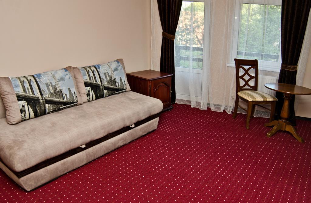 Stupari Hotel Шаян Стая снимка